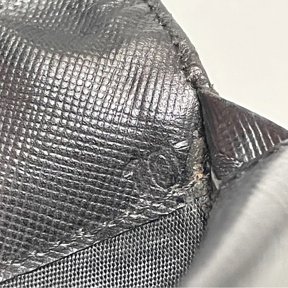 Prada black Tessuto nylon triangle logo medium trifold snap wallet vintage - Picture 11 of 12